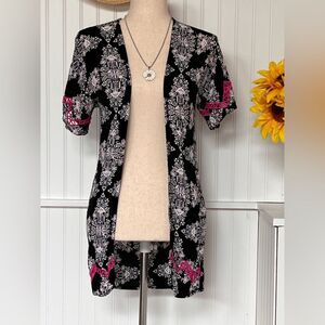 Black-White Open Front cardigan